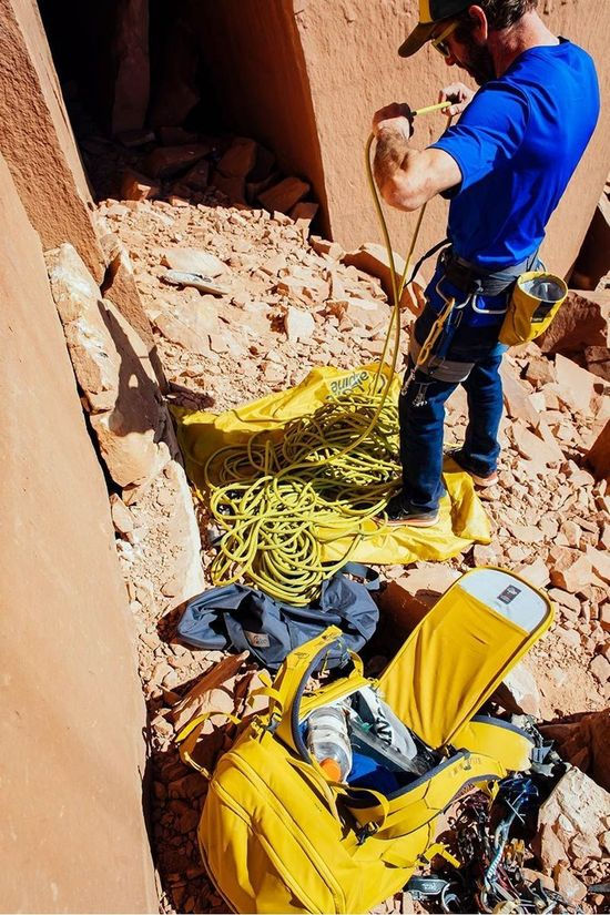 Lowe Alpine Tourpack La Rogue 48 yellow