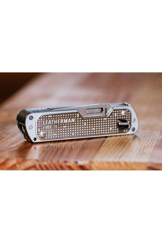 Leatherman Multitool Free T4 silver