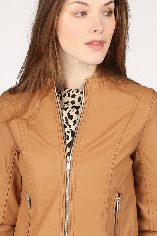 B.Young Blazer Byacom brown