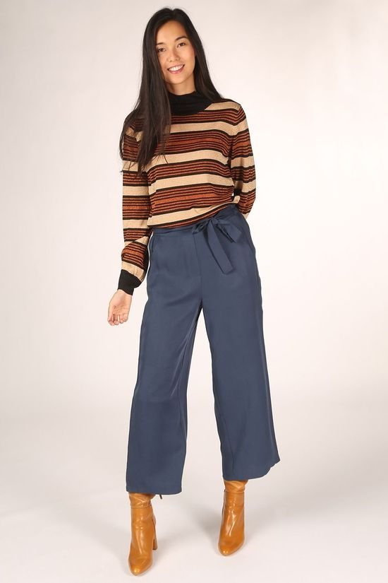 Numph Pull bree Rollneck Gold/Black
