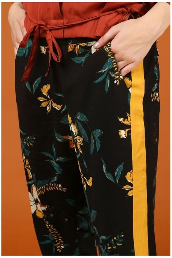 B.Young Pantalon Hatton Black/Ass. Flower