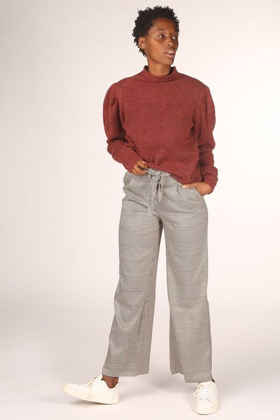Ichi Trui Iharlene Bordeaux / Maroon