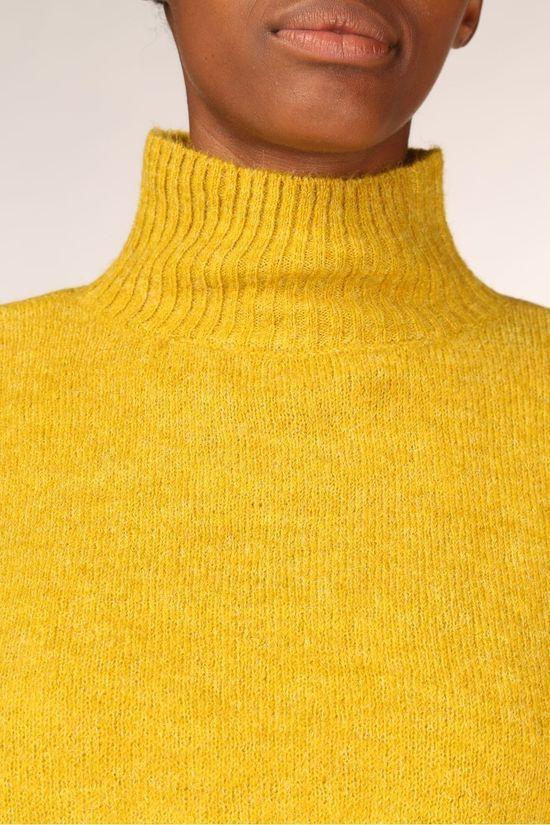 Ichi Trui Ihkamara dark yellow