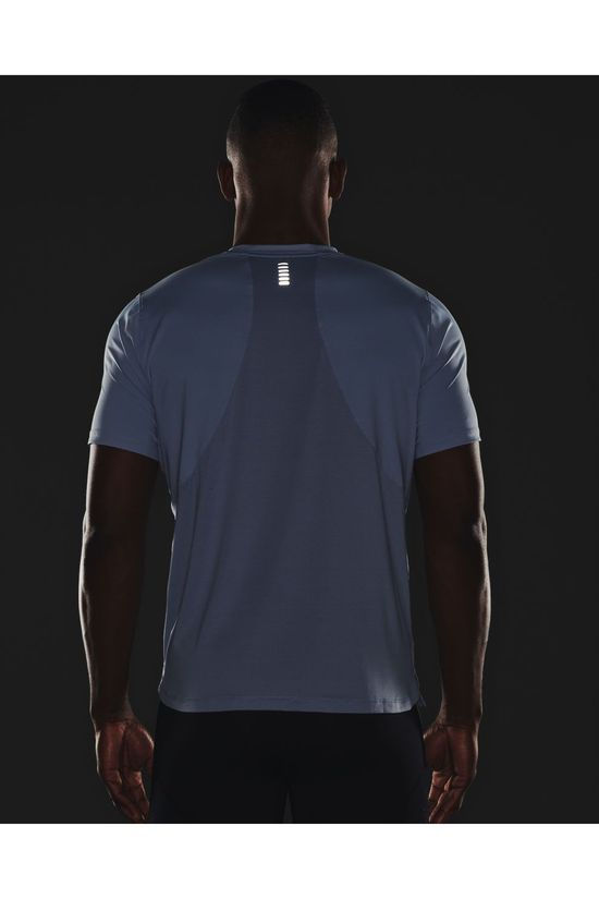 Under Armour T-Shirt Isochill Run Tee 200 Ss dark grey