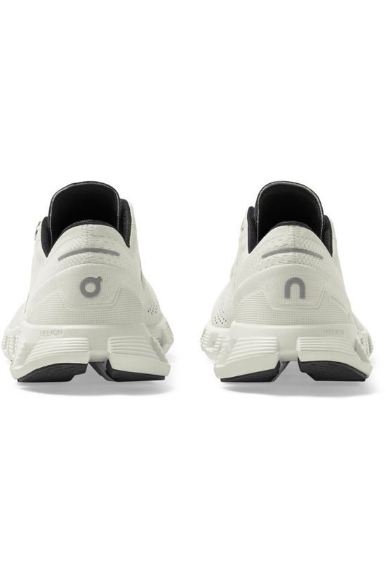 On Running Schoen Cloud X white